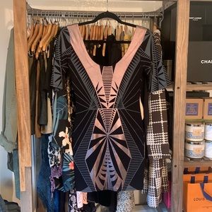 #33- $168 NWOT BEBE Odessa Black dress